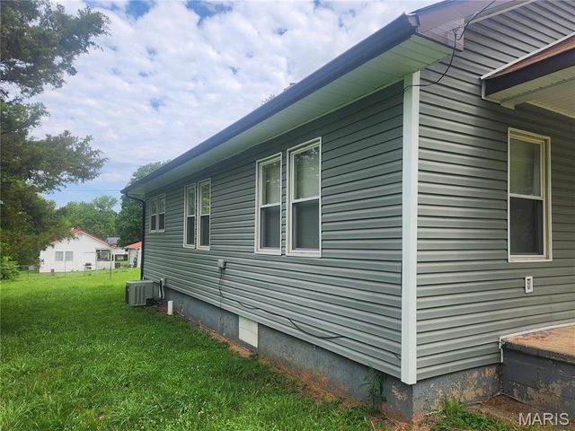 506 N Mine Street, Potosi, MO 63664