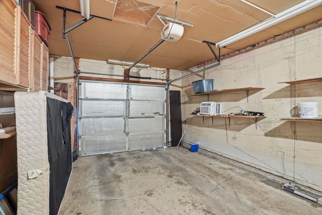 1045 E Evergreen Dr, Medical Lake, WA 99022