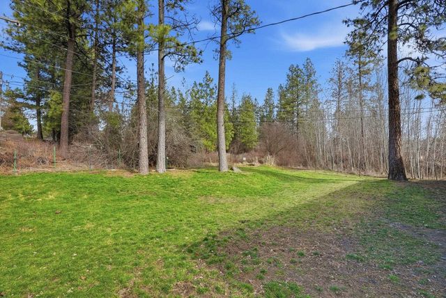 1045 E Evergreen Dr, Medical Lake, WA 99022