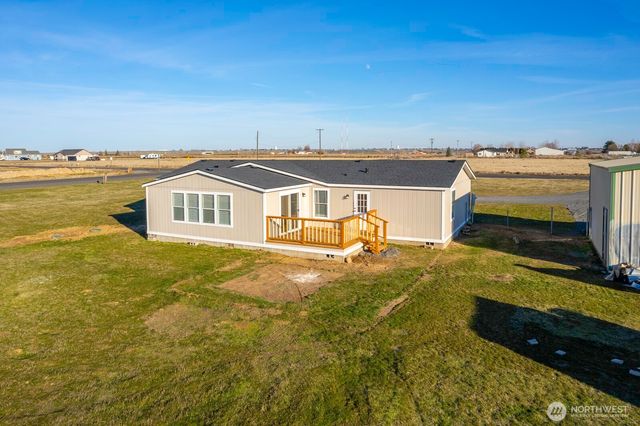 4948 NE E.7 Road, Moses Lake, WA 98837