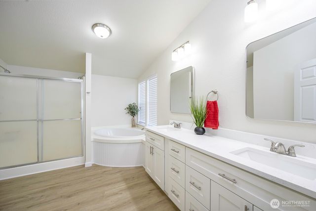 4948 NE E.7 Road, Moses Lake, WA 98837