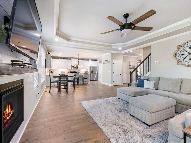 4340 Sierra Creek Drive, Hoschton, GA 30548