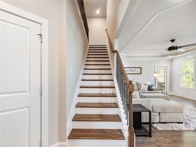 4340 Sierra Creek Drive, Hoschton, GA 30548