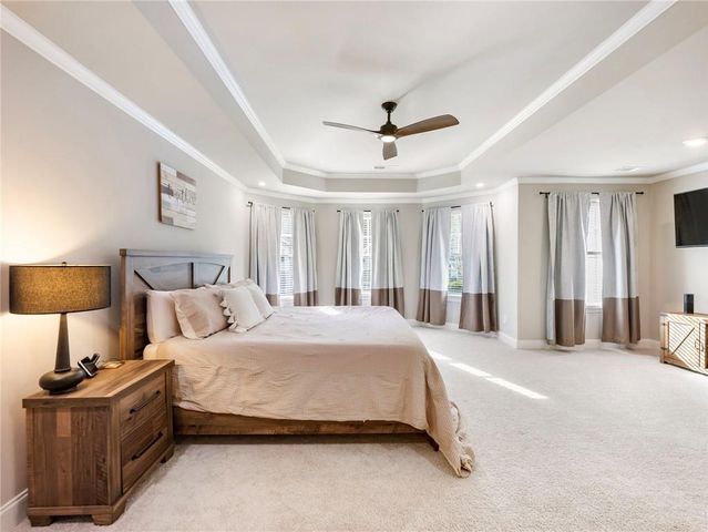 4340 Sierra Creek Drive, Hoschton, GA 30548