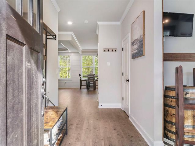 4340 Sierra Creek Drive, Hoschton, GA 30548