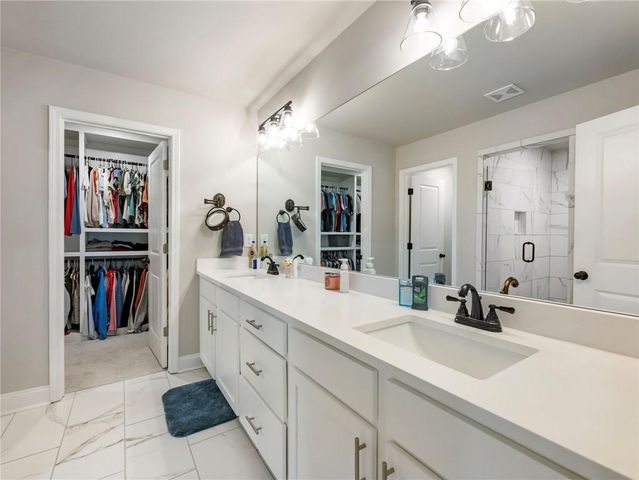 4340 Sierra Creek Drive, Hoschton, GA 30548