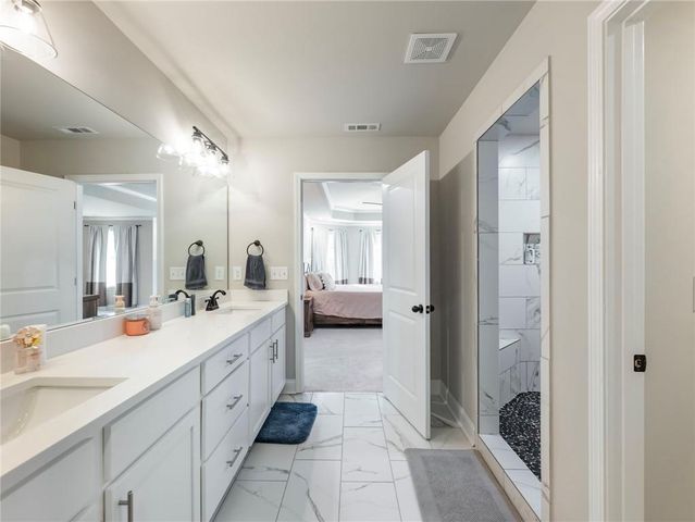 4340 Sierra Creek Drive, Hoschton, GA 30548