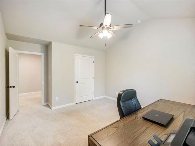 4340 Sierra Creek Drive, Hoschton, GA 30548