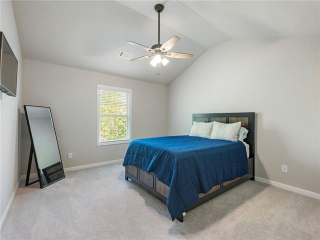 4340 Sierra Creek Drive, Hoschton, GA 30548