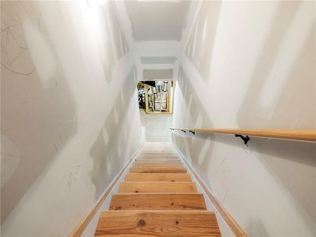 4340 Sierra Creek Drive, Hoschton, GA 30548