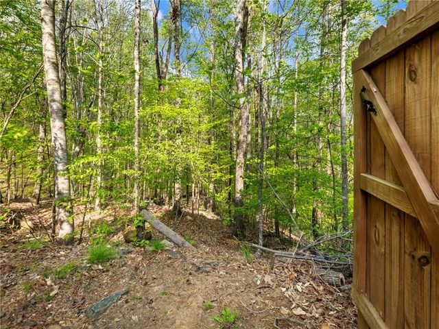 4340 Sierra Creek Drive, Hoschton, GA 30548