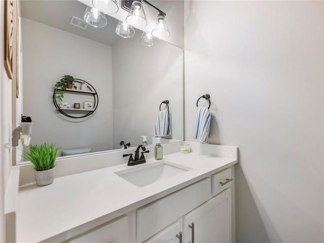 4340 Sierra Creek Drive, Hoschton, GA 30548