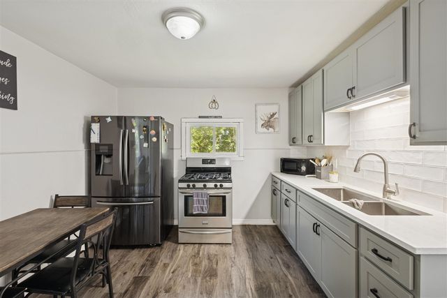 9080 Old Belding Road, Rockford, MI 49341