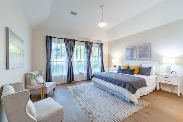 7916 Yaupon DR, Austin, TX 78759