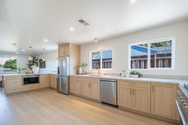 661 Empey Way, San Jose, CA 95128