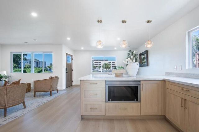 661 Empey Way, San Jose, CA 95128