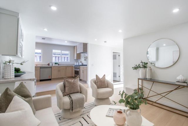 661 Empey Way, San Jose, CA 95128