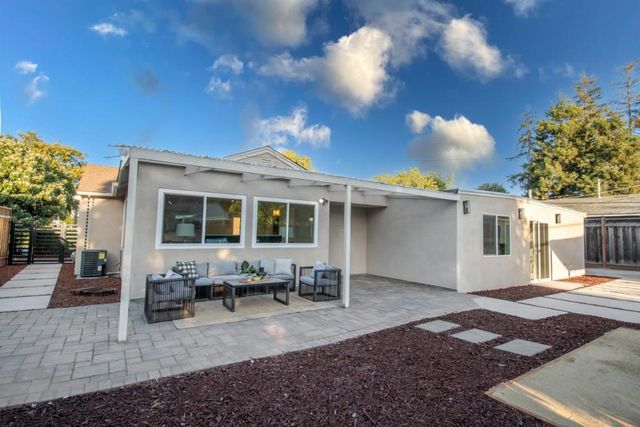 661 Empey Way, San Jose, CA 95128