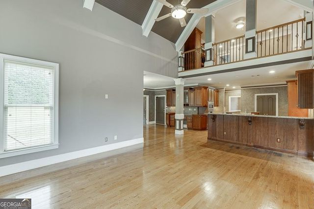 940 Chateau Forest Road, Hoschton, GA 30548