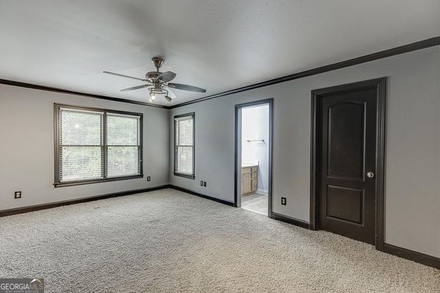 940 Chateau Forest Road, Hoschton, GA 30548