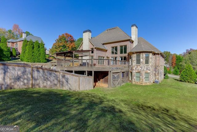 940 Chateau Forest Road, Hoschton, GA 30548