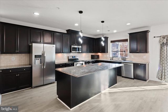14766 MALLOY CT, Woodbridge, VA 22191