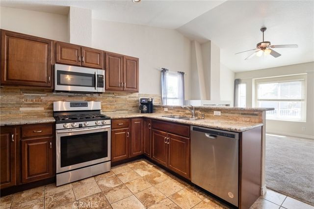 39770 Sunrose Drive, Murrieta, CA 92562