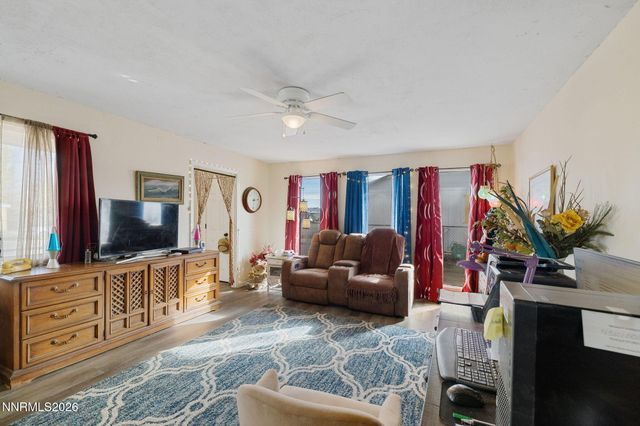 145 K Street, Hawthorne, NV 89415