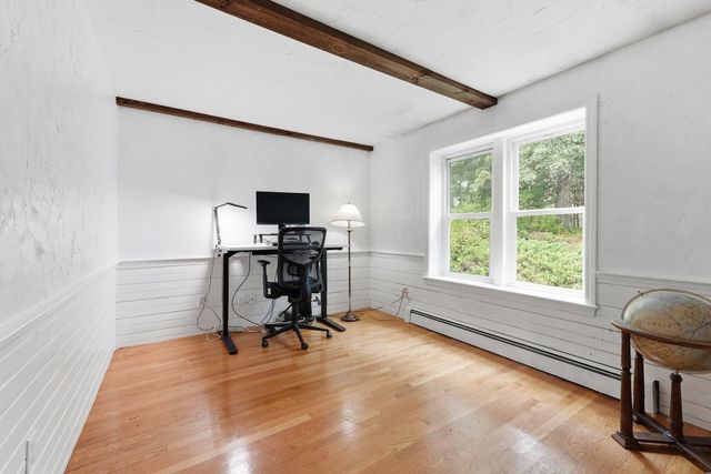 144 Hill St, Concord, MA 01742