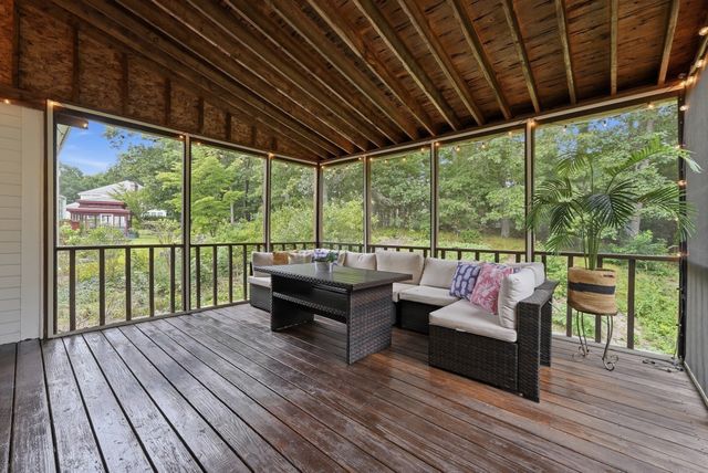 144 Hill St, Concord, MA 01742