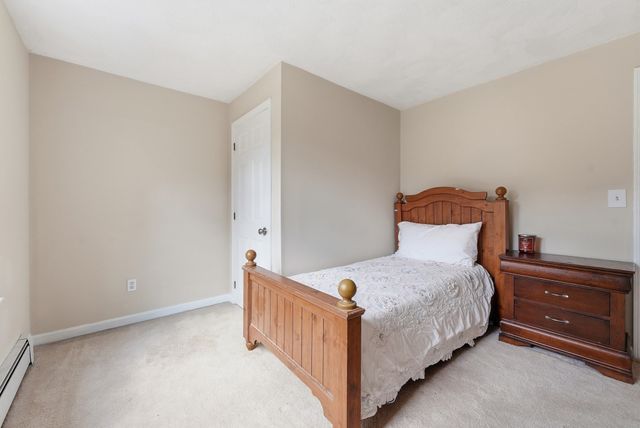 144 Hill St, Concord, MA 01742