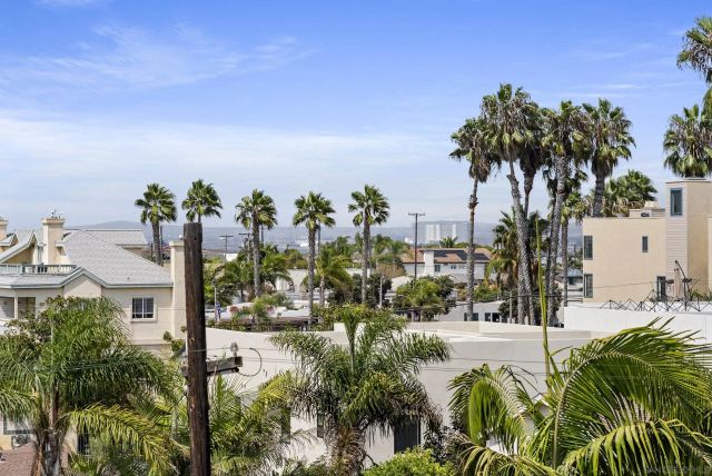 221 Donax Ave 4, Imperial Beach, CA 91932