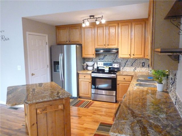 106 Sassafrass Court, Westminster, SC 29693