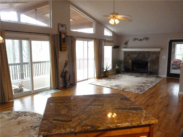 106 Sassafrass Court, Westminster, SC 29693