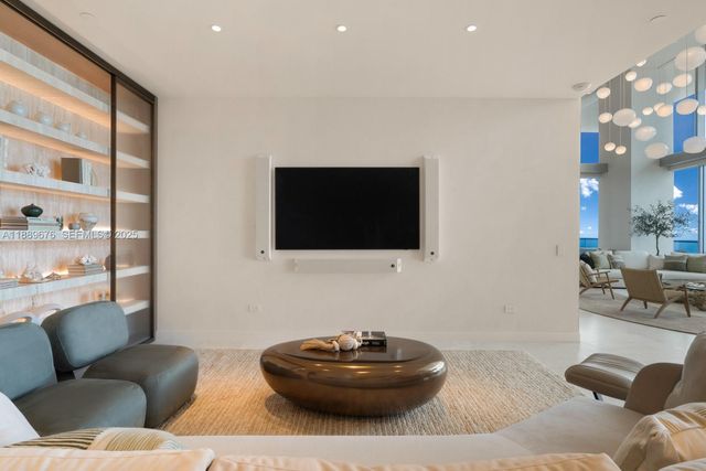 18501 Collins Avenue 2301, Sunny Isles Beach, FL 33160
