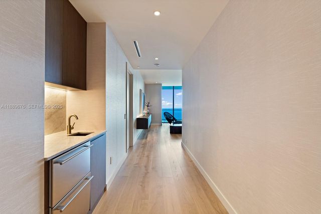 18501 Collins Avenue 2301, Sunny Isles Beach, FL 33160