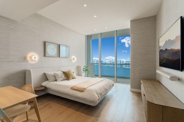18501 Collins Avenue 2301, Sunny Isles Beach, FL 33160