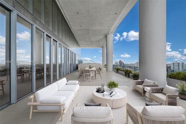 18501 Collins Avenue 2301, Sunny Isles Beach, FL 33160