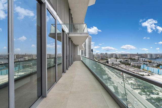 18501 Collins Avenue 2301, Sunny Isles Beach, FL 33160