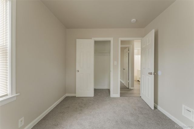582 Lebaron Avenue, Pontiac, MI 48340