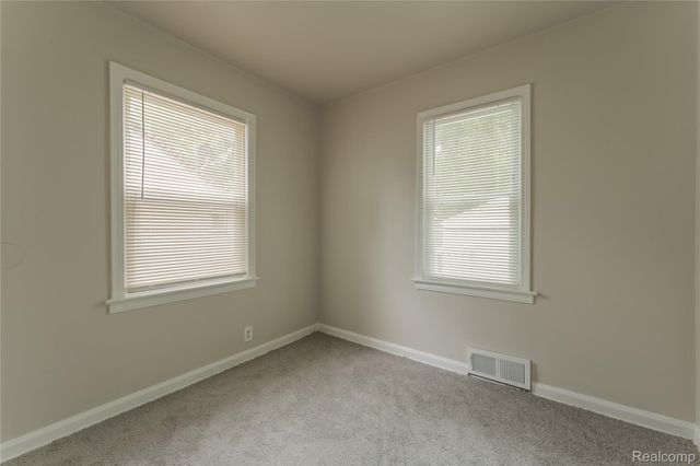 582 Lebaron Avenue, Pontiac, MI 48340