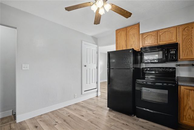 1600 23rd St NW, Cedar Rapids, IA 52405