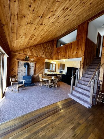 4667 N Lakeshore Drive, Mears, MI 49436