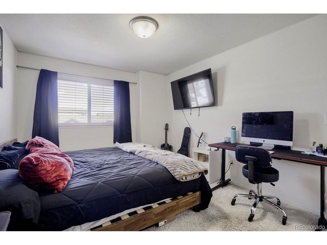 10300 18th St, Greeley, CO 80634