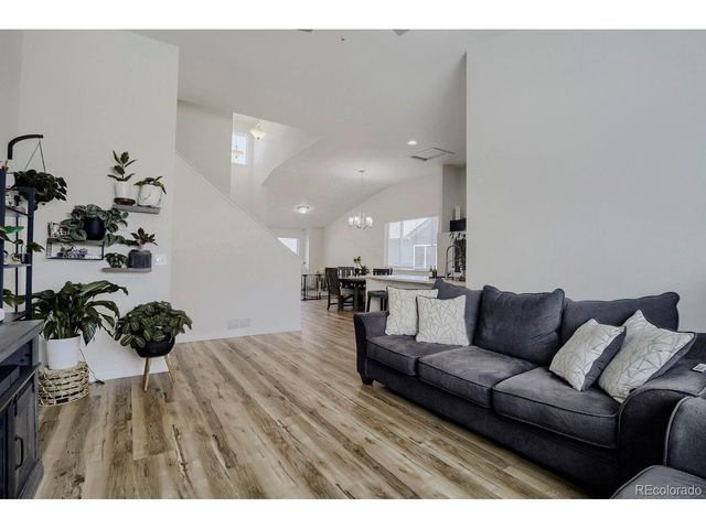 10300 18th St, Greeley, CO 80634