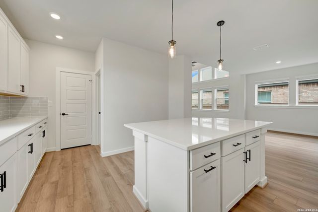 5930 Edna, New Braunfels, TX 78130