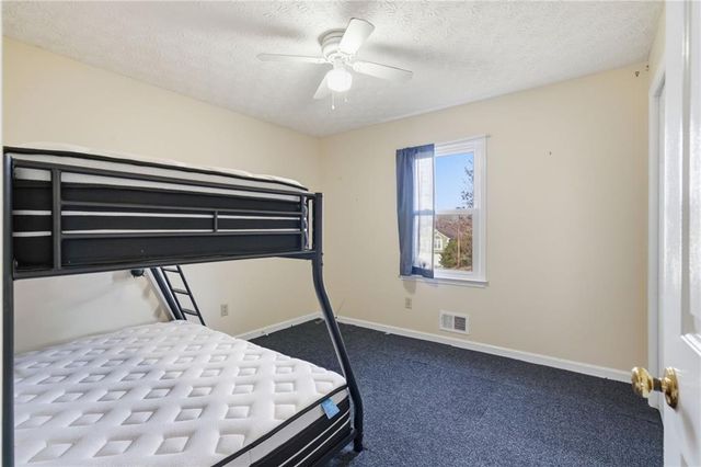 12 Bradford SW Drive, Cartersville, GA 30120