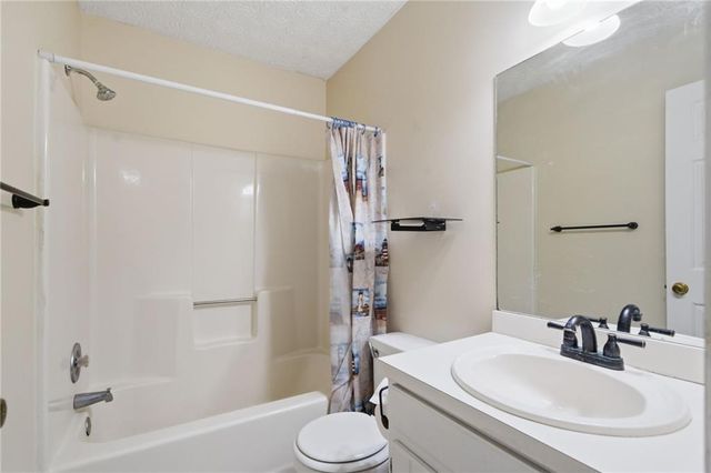 12 Bradford SW Drive, Cartersville, GA 30120