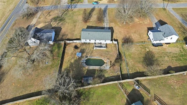 12 Bradford SW Drive, Cartersville, GA 30120