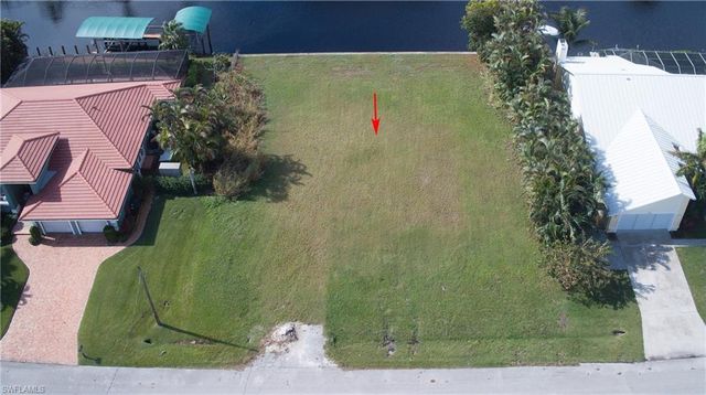 126 Montrose DR, Fort Myers, FL 33919